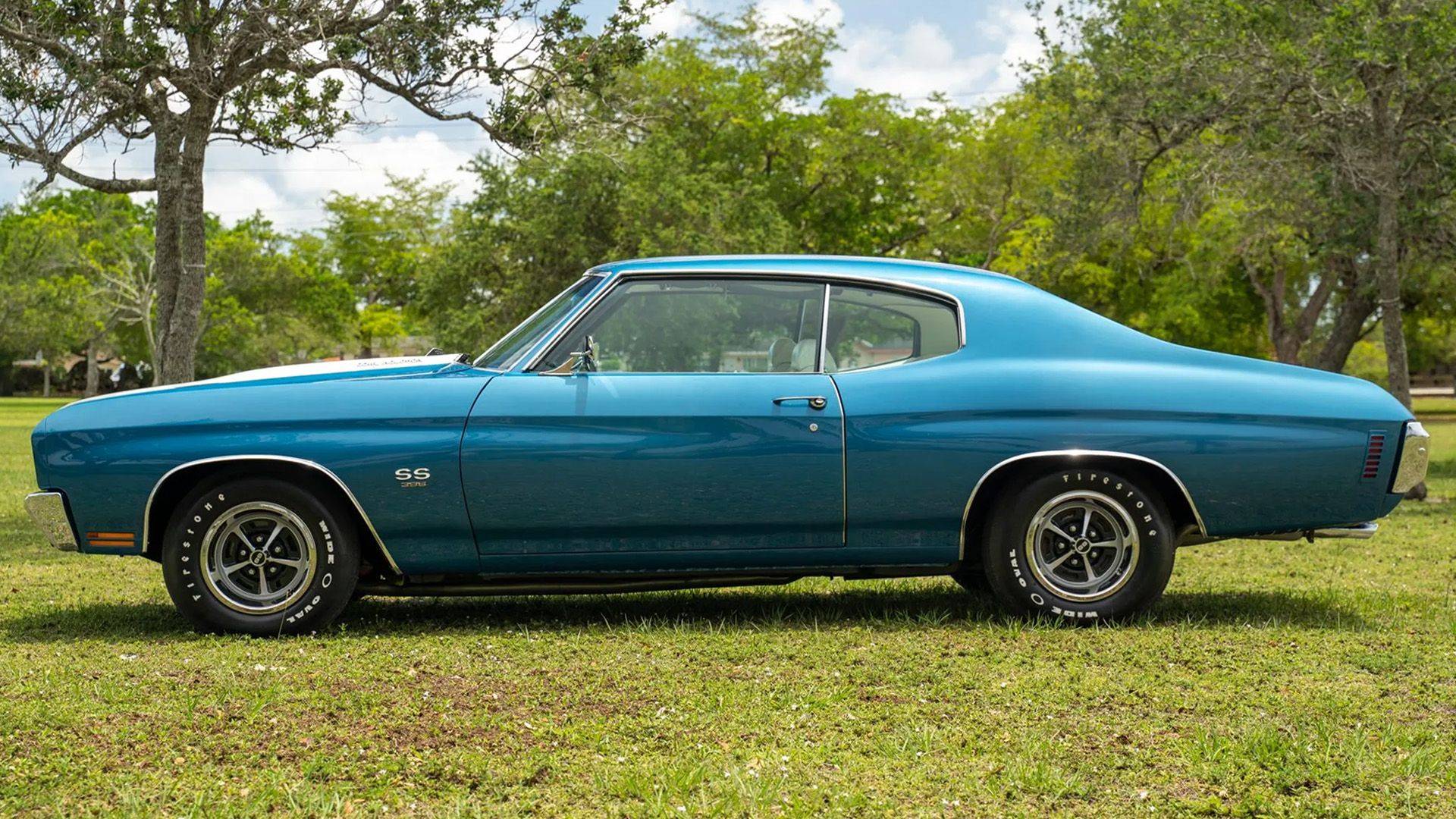 Blue 1970 Chevrolet Chevelle photographed from the side
