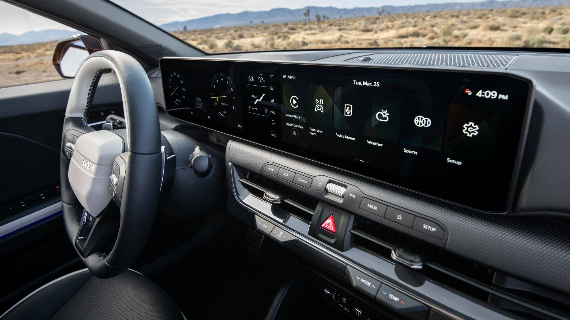 2026 Kia K4 Hatchback dashboard and digital display