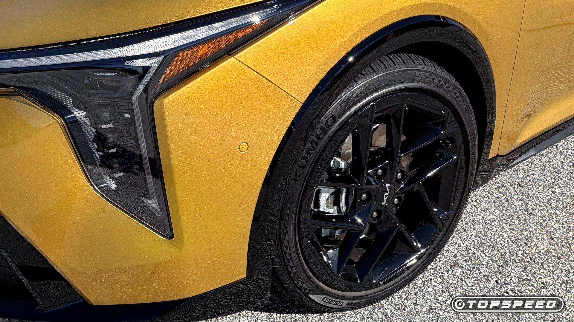 2026 Kia K4 Hatchback wheel detail