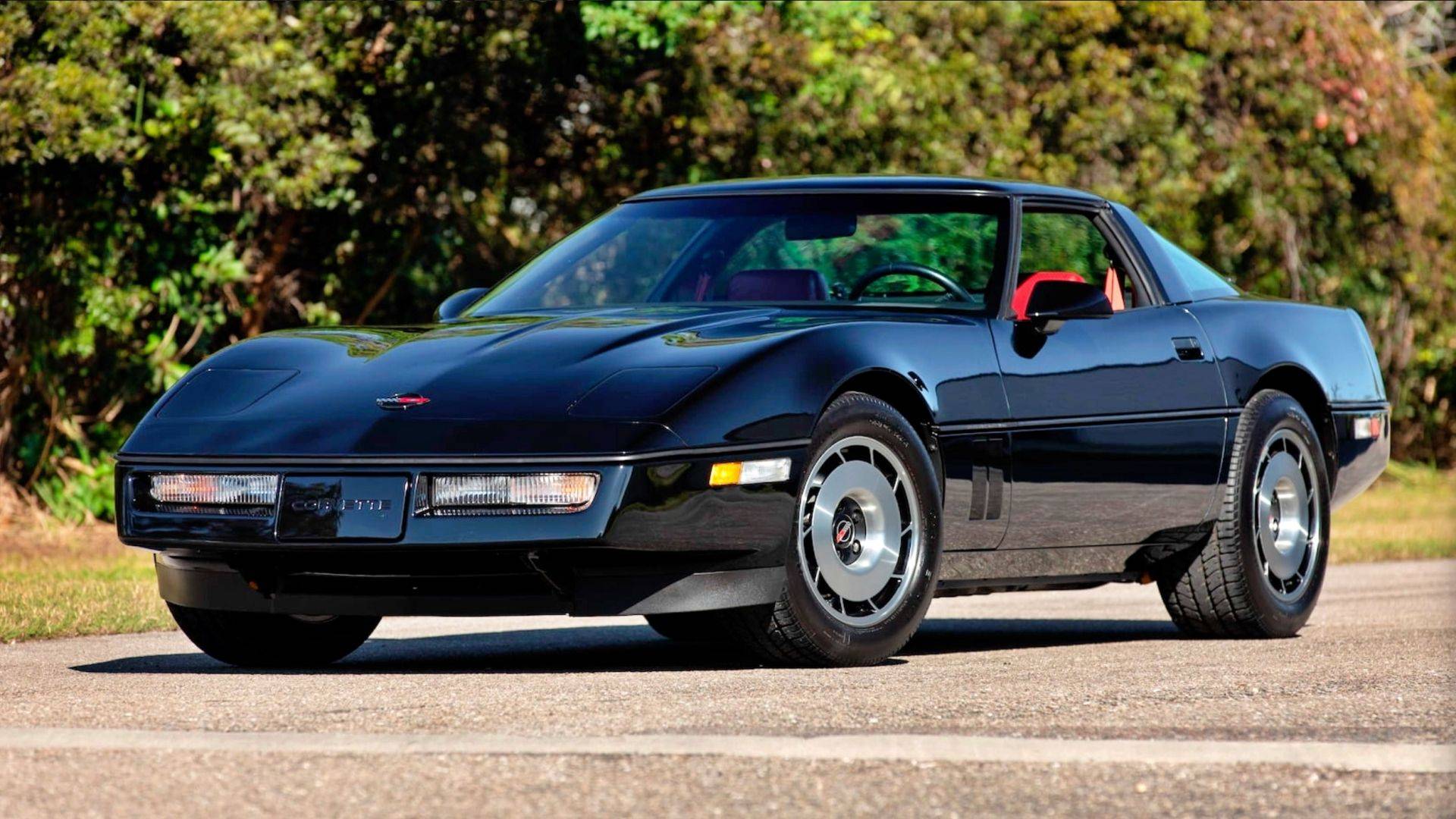 1984-1996 Chevrolet Corvette C4: Performance, Price and Photos