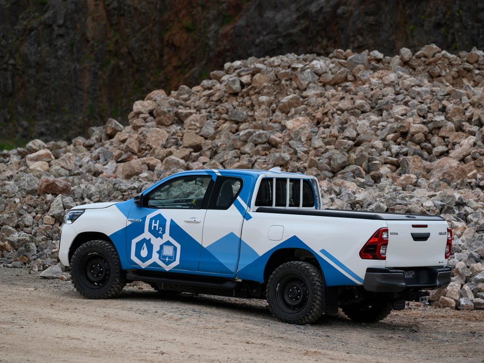 Toyota Hilux FCEV prototype with hydrogen fuel-cell graphics