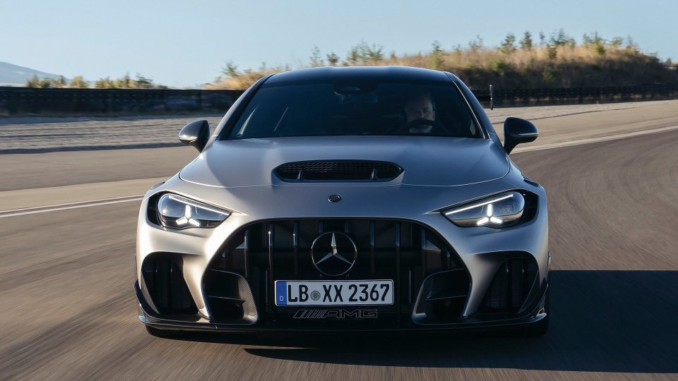 Front view of a Mercedes-AMG CLE 646 Spezialanfertigung on track