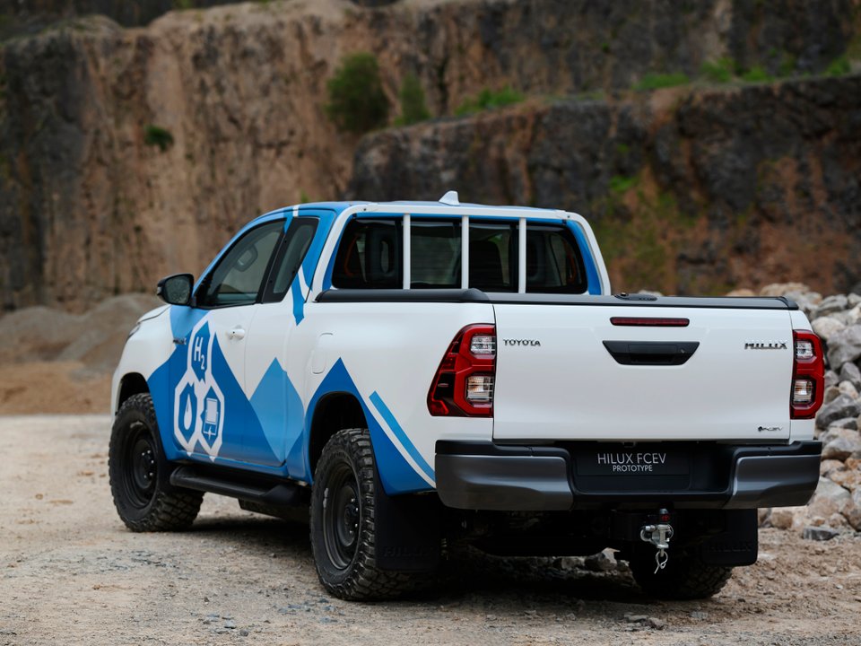Rear three-quarter view of a Toyota Hilux FCEV prototype