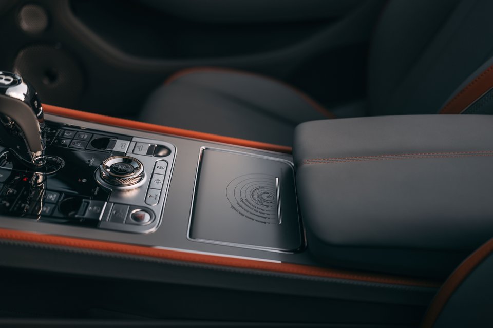 Copernicus solar-system diagram in a Bentley center console