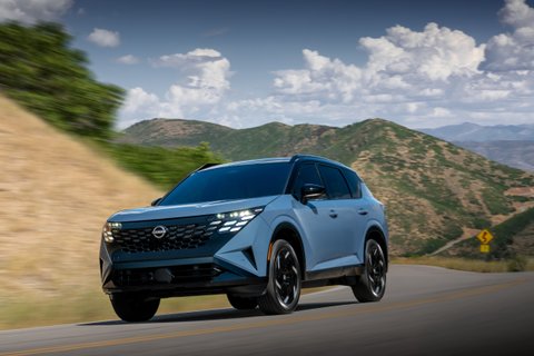 2027 Nissan Rogue Hybrid Has A Gas Engine That Never Drives The Wheels