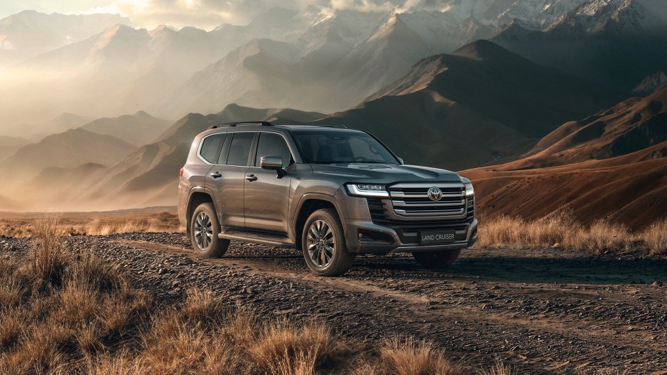 Toyota Land Cruiser 300 on a rough mountain road